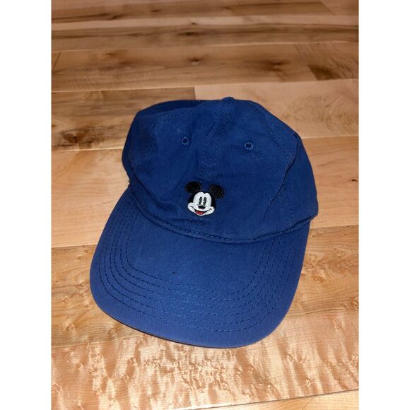 Disney Mickey Mouse Hat - Picture 1 of 3